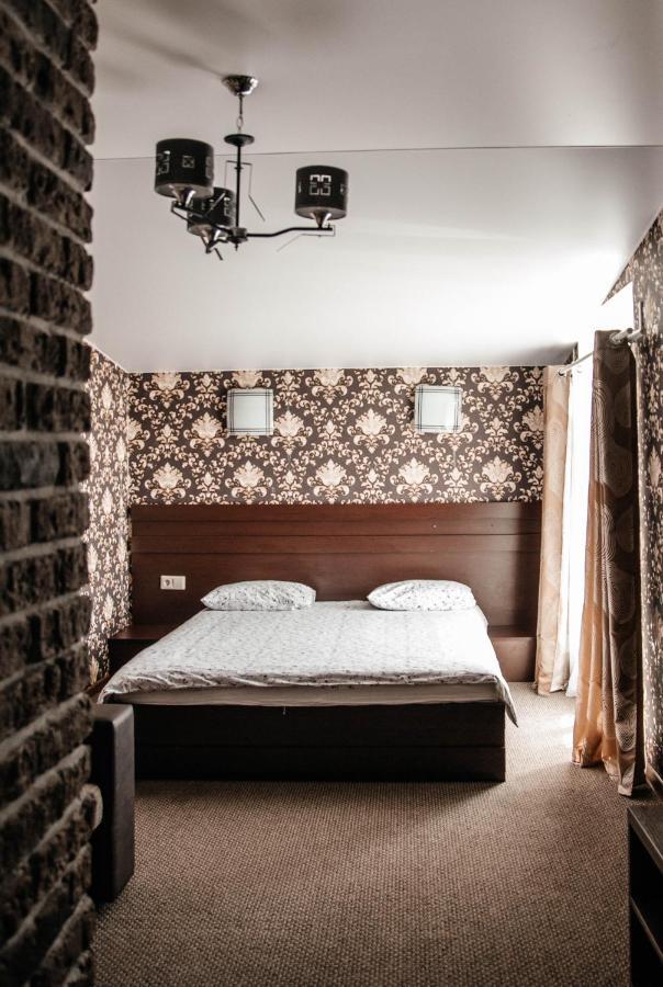 Mini-Hotel La Menska 明斯克 外观 照片