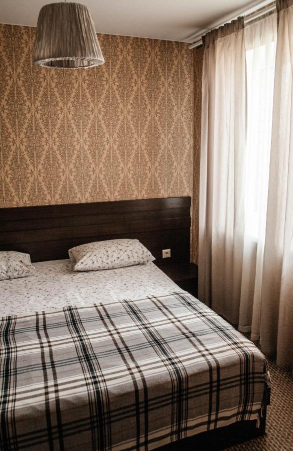 Mini-Hotel La Menska 明斯克 外观 照片