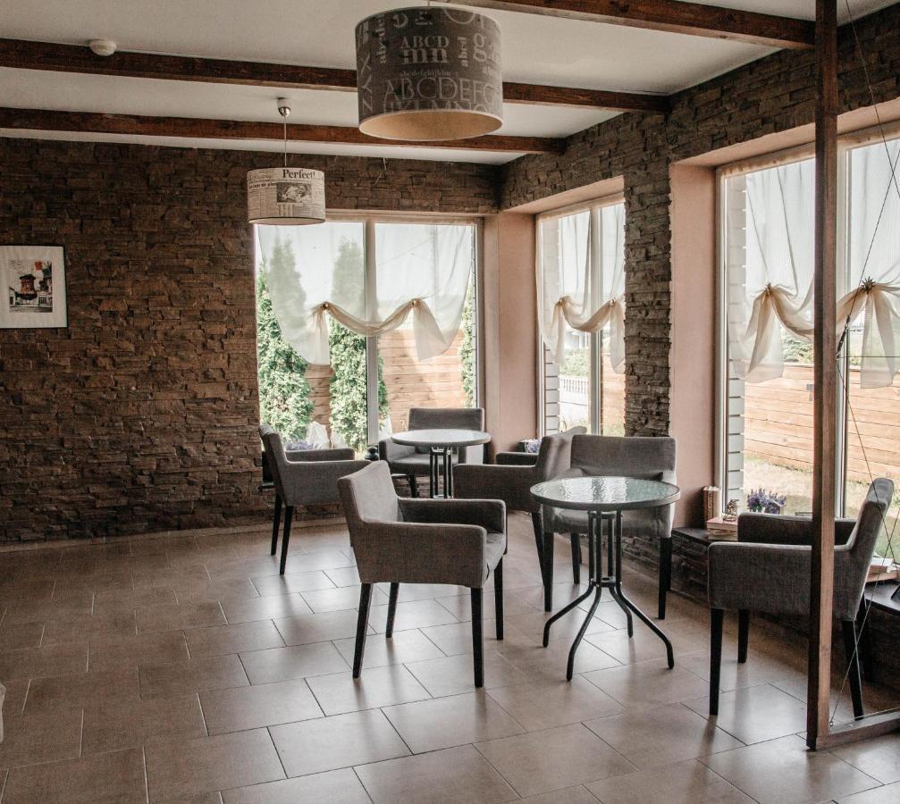 Mini-Hotel La Menska 明斯克 外观 照片