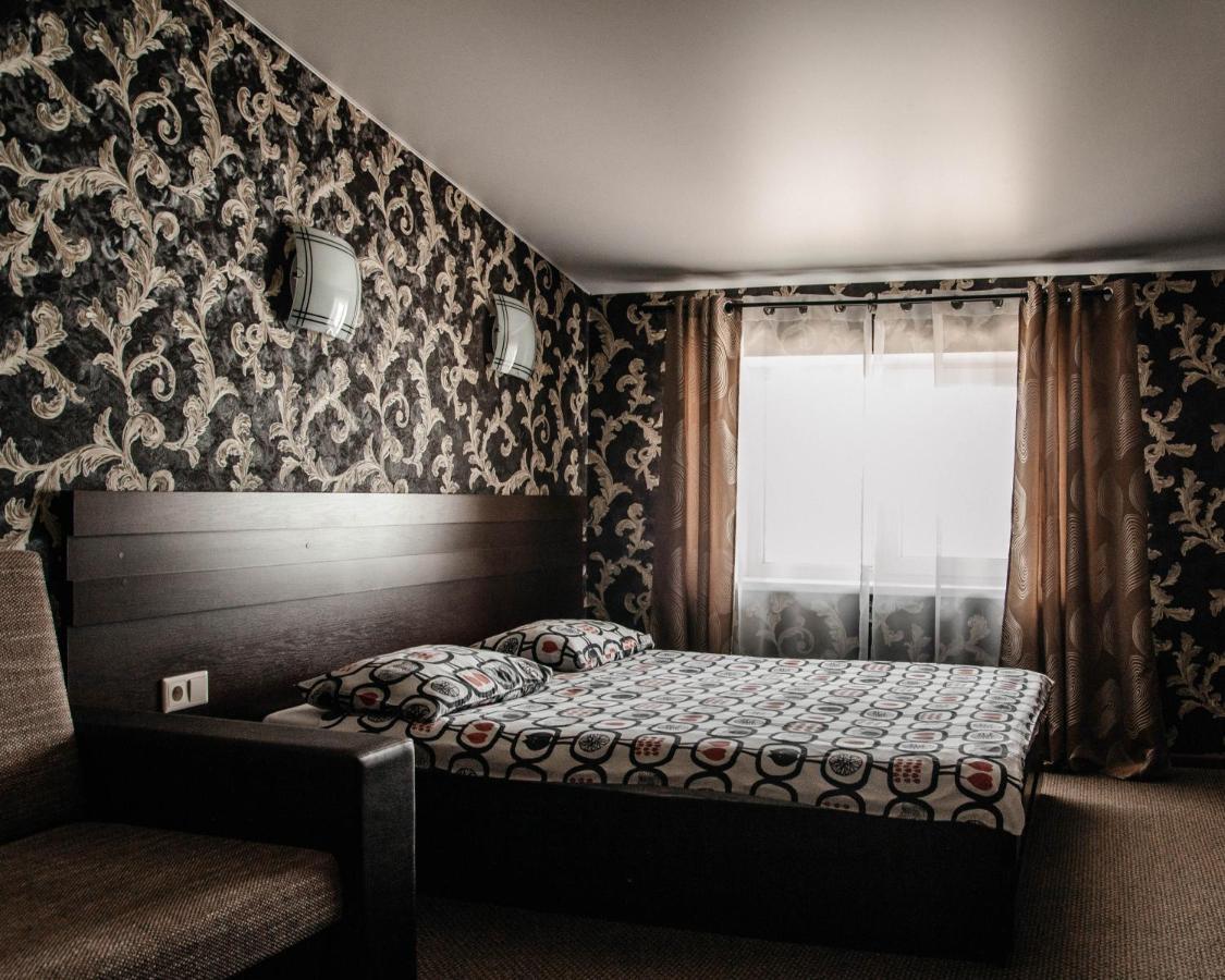 Mini-Hotel La Menska 明斯克 外观 照片