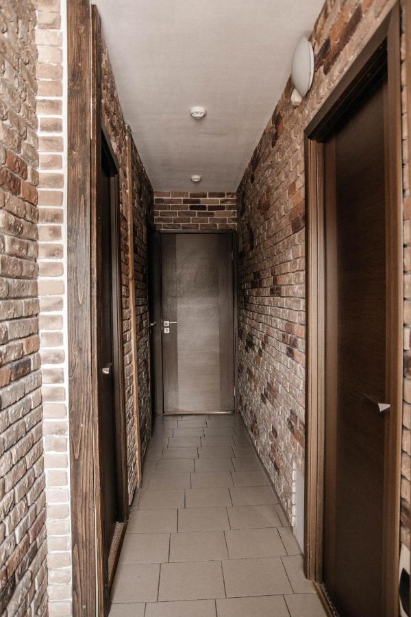 Mini-Hotel La Menska 明斯克 外观 照片
