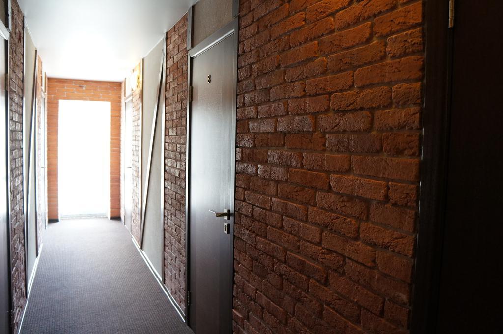 Mini-Hotel La Menska 明斯克 外观 照片